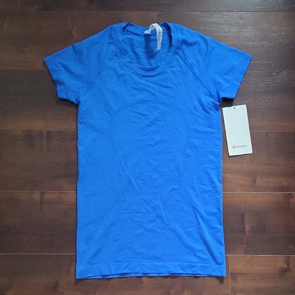 Lululemon Swiftly Tech Short Sleeve